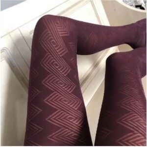 🪞 NEW bebe luxury textured side embroidered fashion tights